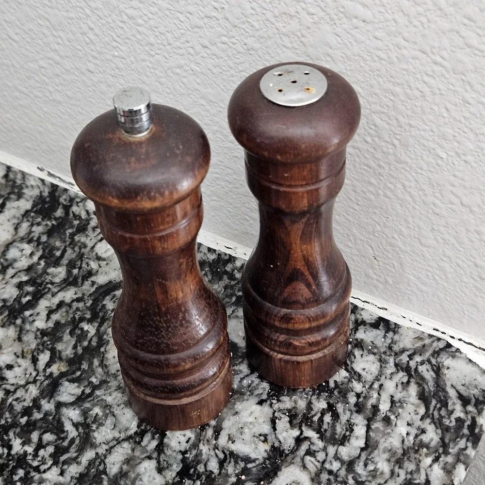 vintage wooden Spice‎ Tree salt and pepper grinder set